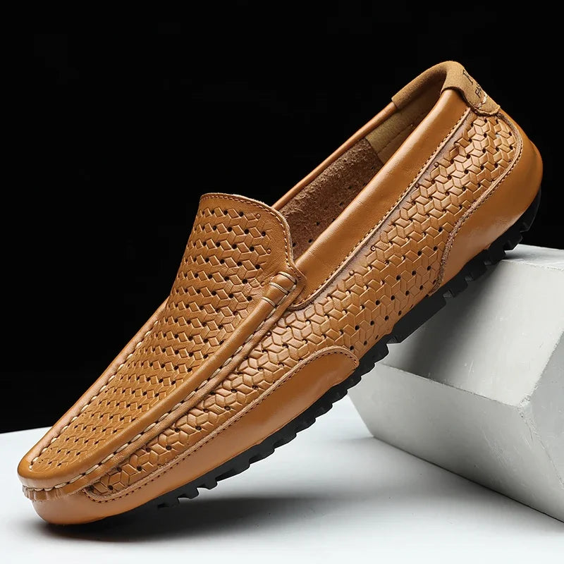 2026 Summer Men Casual Shoes Luxury Brand Genuine Leather Mens Loafers Moccasins Hollow Out Breathable Slip on Driving Shoes